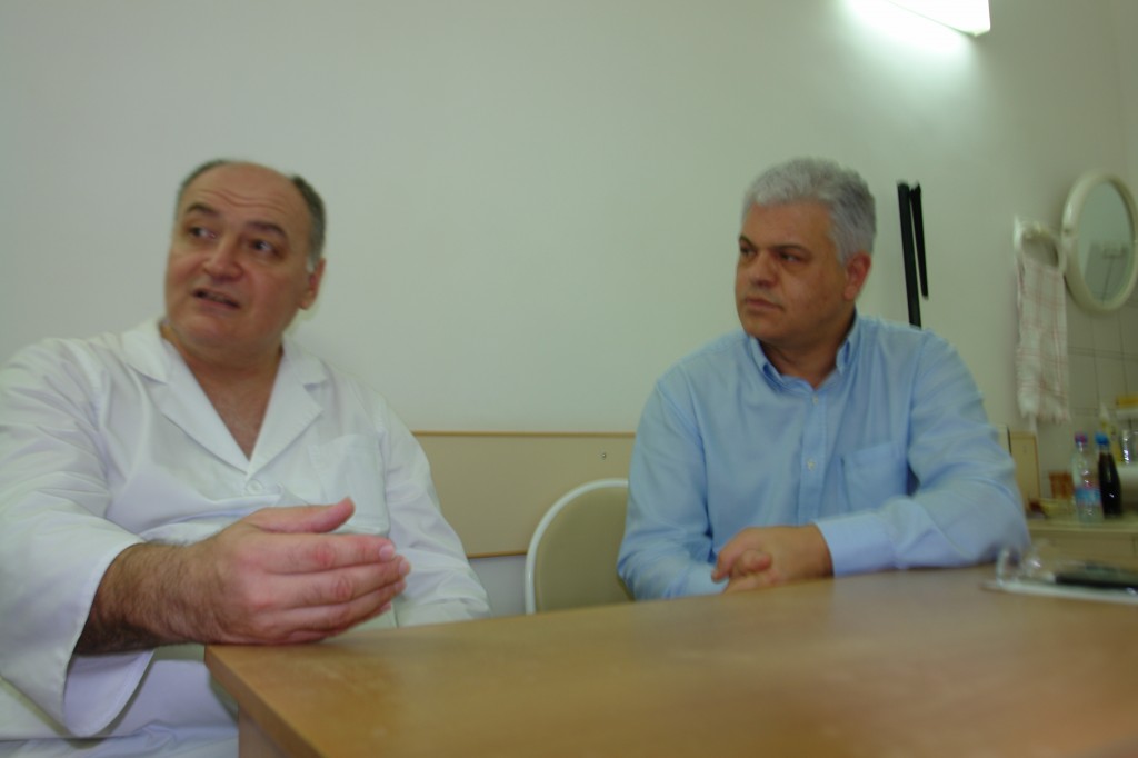 Гинеколог профессор Тансу Кючюк, клиника Аджибадем Маслак, осмотрел пациентов в Ташкенте